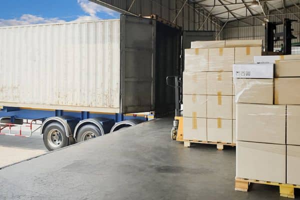 riksa-uji-pesawat-angkat-dan-angkut-truk-1